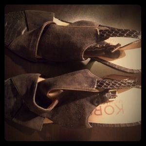 Micheal Kors Grey leather with snake skin heel